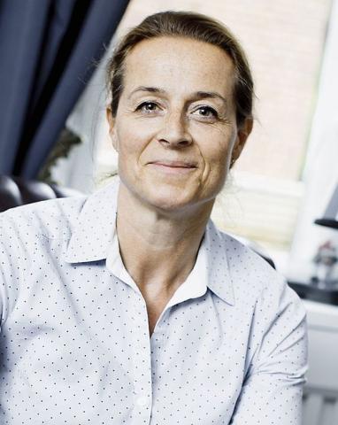 Pernille Lund er ikke nogen typisk yngre læge, men det afholder hende ikke fra at engagere sig. Foto: Claus Boesen.