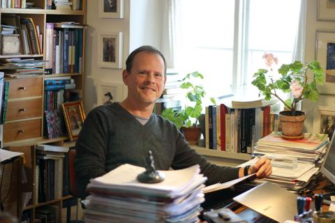 Professor Christian Graugaard: »Mange læger tror desværre, at de skal have stor specialviden om seksualitet, før de kan hjælpe deres patienter. Det er ikke tilfældet«.