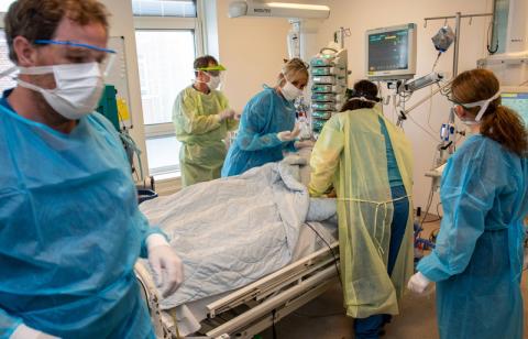  Covid Intensiv Øst, AUH. Foto: Aarhus Universitetshospital