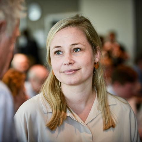 Læger for Klimaets tre politiske forslag til en strategi for bl.a. frasalg af kul er inspireret af den politik, der allerede føres i andre pensionsselskaber, siger listefører Anna Roe Rasmussen. Foto: Palle Peter Skov, generalforsamling i Lægernes Pension, 2019.