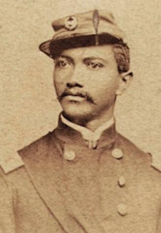 Portrætfoto af dr. Alexander Thomas Augusta. Foto: National Library of Medicine.